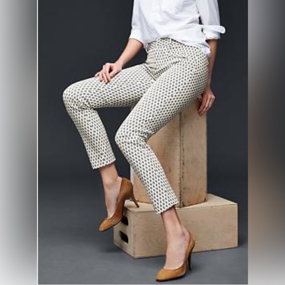 GAP women’s skinny ankle pants (black/white diamond pattern)